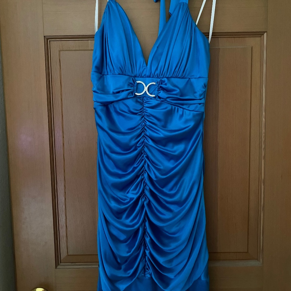 Blue ruched mini dreas